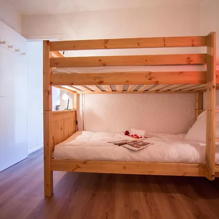 Sainte-foy-l'argentiere Sleeps 6 Pool Apartment Chamonix