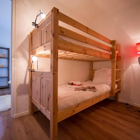 Apartment Sainte-foy-l'argentiere Sleeps 6 Pool Chamonix